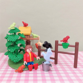 Playmobil 4203 meisje met vogelvoederhuisje - Playmobil Boerderij / Bosdieren