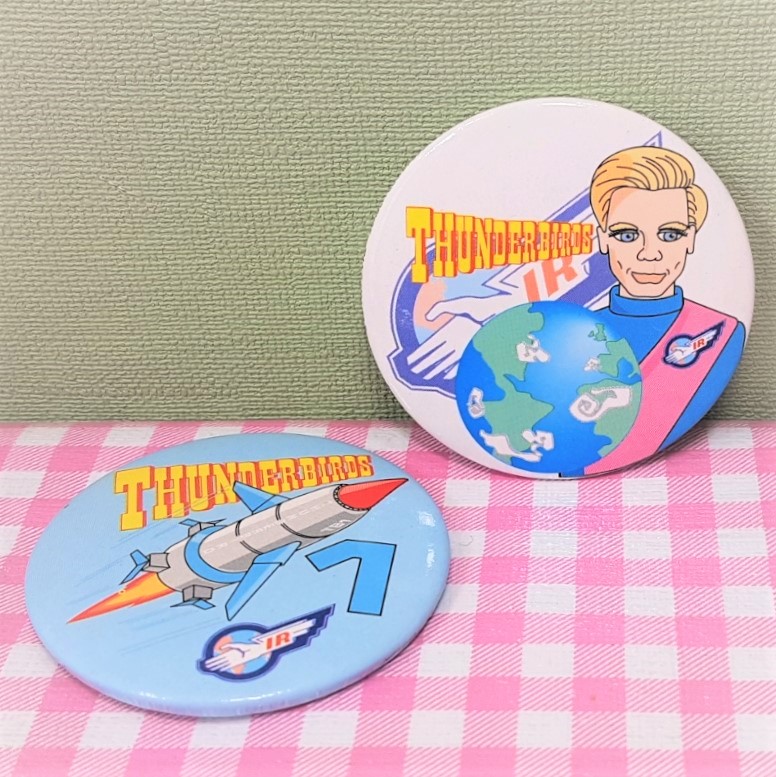 Vintage Thunderbirds buttons set van 2 – jaren 90 - Raket/Figuur