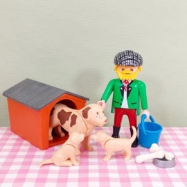 Playmobil 3005 Hondenhok met honden en boer - Playmobil boerderij