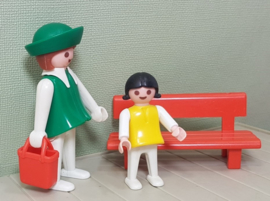 Vintage Playmobil 3597 moeder met  kleuter - jaren 80