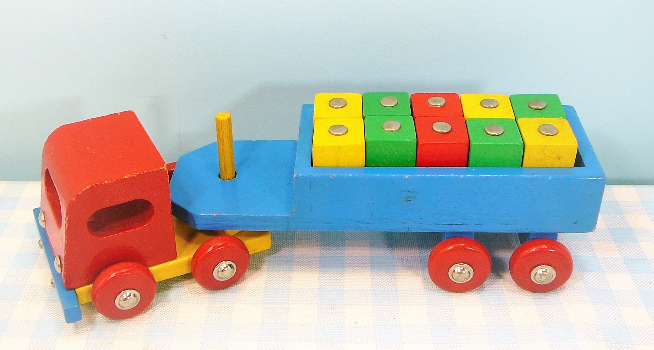 Vintage houten speelgoed hijskraan - vrachtwagen - blokken