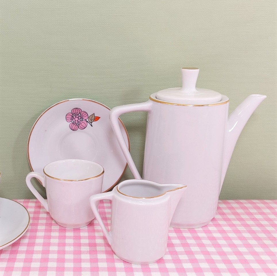 Vintage poppenserviesje gebloemd - retro Jaren 60/70 serviesje