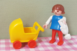Vintage Playmobil 3357 meisje met poppenwagen - jaren 80