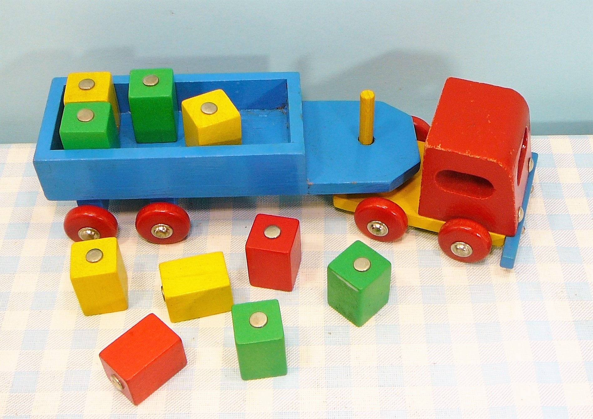 Vintage houten speelgoed hijskraan - vrachtwagen - blokken