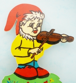 Houten speelgoed kapstok - Kabouter met viool