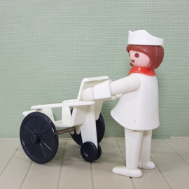 Vintage Playmobil 3362 verpleegster met rolstoel - ziekenhuis - 1976