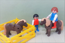 Playmobil 3579 kinderen met pony's - jaren 80