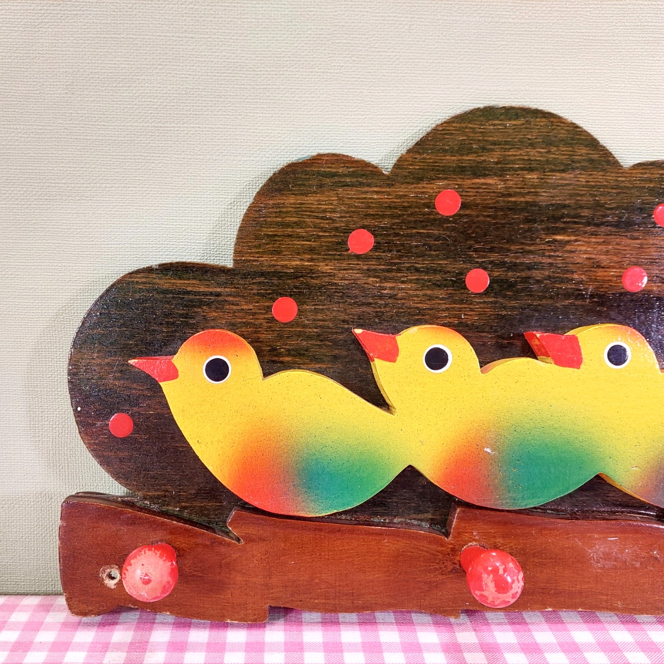 Vintage houten speelgoed - kinderkapstok met vogeltjes - Jaren 70