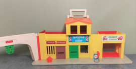 Vintage Fisher Price 997 Little People Play Family Village Street -  1973