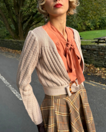 The House Of Foxy, Datemaker Cardigan in Pearl.