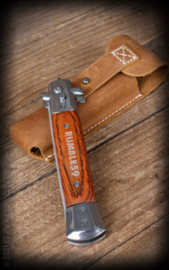 Rumble 59, Switchblade Comb with Leather Case.
