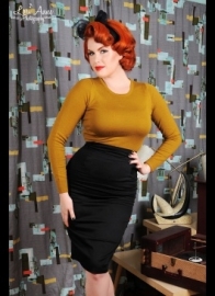 Dixiefried, Perfect Pencil Skirt in Black in medium.