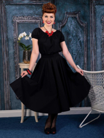 What Katie Did, Felicity Skirt Black in Medium.