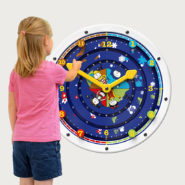 Wandspel | Wandspeelbord Clock Around