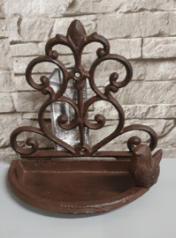 Wand voederschaal of vogelvoerbak van gietijzer