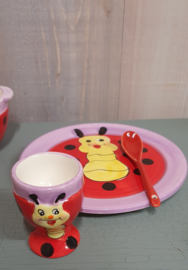Kinder bord, kom, beker, eierdop en lepel