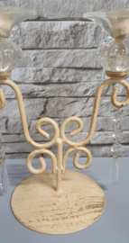 Vintage kandelaar of kaarsenstander met pegels