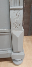 Brocante kast: Uitneembare brocante meidenkast