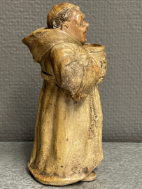 Pater, monnik met bierpul, aardewerk, 15 cm, 1950 (10)
