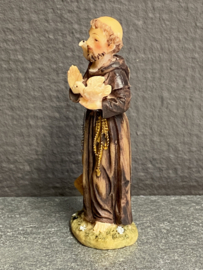 Heiligenbeeld  Franciscus van Assisi 7.5 cm resin, vuistbeeldje, (10)