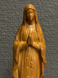 Beeld van Onze-Lieve-Vrouw van Lourdes – Houten uitvoering (18 cm)