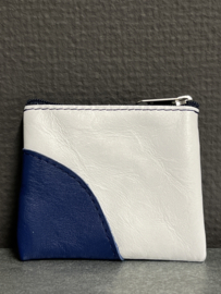 Rozenkrans etui kruis, blauw,  9.5x8 cm leder