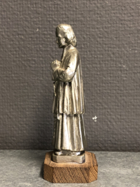 Heiligenbeeld Pastoor van Ars, Johanes Maria Vianney,  tin, 14cm. (3)