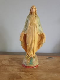 Beeld Heilige Maria, OLV Miraculeus, 16 cm, gips, 1950, beschadigd. (27)
