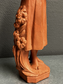 Heiligenbeeld Maria Goretti, beton, terracotta beschilderd, 26 cm, 1900 (10)