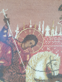 Kader Joris en de draak zijde geborduurd 1960 34x28 CM (37)