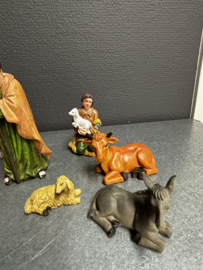 Kerstgroep 11 delig, max hoogte 12 CM, resin