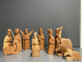 Kerstgroep, Afrikaans houtsnijwerk, 17 cm, 13 delen (9)