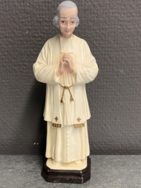 Beeld Heilige Jean Baptiste Marie Vianney of Johannes Maria Vianney, ook wel genoemd de Pastoor van Ars, resin, 16 cm (3)