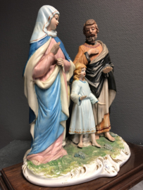 Heiligenbeeld heilige Familie, Capodimonte porselein, Meneghetti 36 x 34 cm(G)