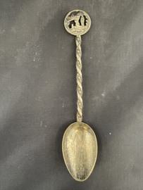 Lepeltje, zilver, Lourdes souvenir,  11 cm (5)
