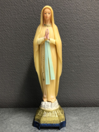 Maria OLV van Lourdes, jaren 50 souvenir, 25 cm, aureool ontbreekt (3)
