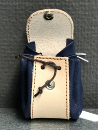 Rozenkrans Etui met afbeelding maria Wonderdadige, Leer. Blauw