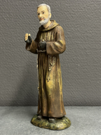 Heiligenbeeld Pater Pio  van Pietrelcina, 20 cm hoog, geperst marmer (3))