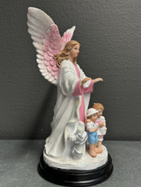 Bescherm engel met kinderen (Roze)