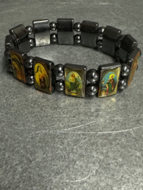 Armband met diverse heiligen afbeeldingen, Hematiet