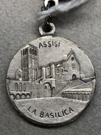 Devotiemedaille Franciscus van Assisi en Basiliek, 2 cm