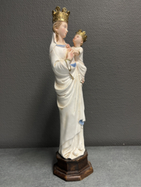 Heiligenbeeld Maria OLV van Trapani, geperst marmer, 33 cm. (4)