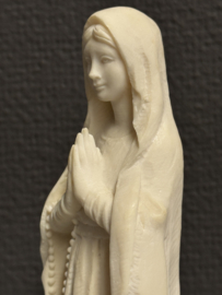 Beeld van Onze-Lieve-Vrouw van Lourdes – Handgemaakt uit Alabaster, Griekenland (Ifestos Art)