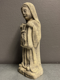 Heiligenbeeld Veronica van Jeruzalem, granietsteen 31 cm (5)