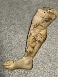 Ex voto, been, zilver, 9  cm
