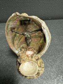 Schelpenaltaar met Corpus