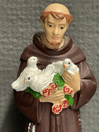 Beeld Heilige Franciscus van Assisi Heilige met 3 duiven, 16 cm hoog. Resin, (3)