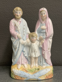 Heiligenbeeld heilige Familie  biscuit porselein, 1900, 18 cm. (4)