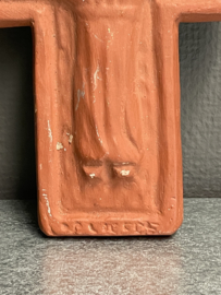 Terracotta kruis, kindje Jezus, 20 x 14 cm (8)