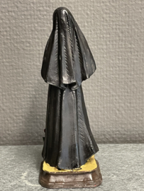 Heiligenbeeld Rita van Cascia in de rozen, resin, 14 cm (10)